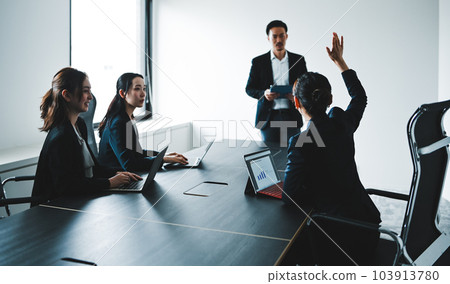  企業形象 103913780