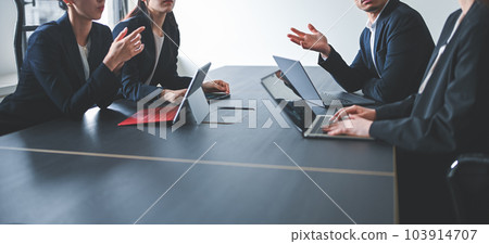  企業形象 103914707