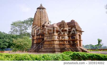 Narayanpal Temple, Narayanpal, Chhattisgarh, India. Vishnu Temple constructed Circa 11th century. Contemporary to Khajuraho Narayanpal Temple, Narayanpal, Chhattisgarh, India. Vishnu Temple constructed Circa 11th century. Contemporary to Khajuraho 103914882