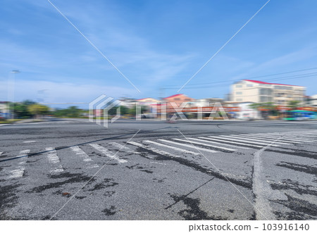 城市街道瀝青路面背景 城市街道瀝青路面背景 103916140