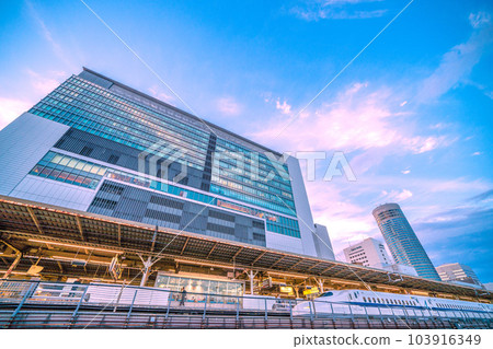 Yokohama cityscape in Japan Shin-Yokohama Station and Shinkansen with improved convenience with the opening of Sotetsu Shin-Yokohama Line and Tokyu Shin-Yokohama Line (March) Yokohama cityscape in Japan Shin-Yokohama Station and Shinkansen with improved convenience with the opening of Sotetsu Shin-Yokohama Line and Tokyu Shin-Yokohama Line (March) 103916349