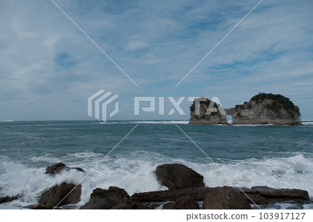 Engetsu Island after the typhoon 103917127