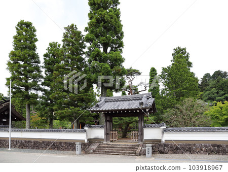 永拓寺金慶門（兵庫縣三田市） 103918967