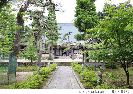 永卓寺本堂（兵庫縣三田市） 103918972