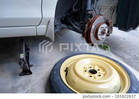 Replacement work for spare tire 103922637