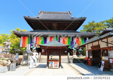 [香川縣]四國聖地“第75號Fudasho”Sohonzan Zentsuji（正殿，正殿） 103924522