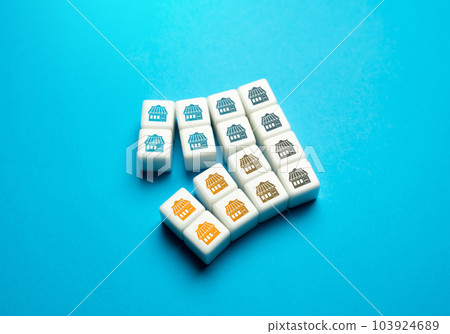 Division of the companys business into two parts due to the divorce of the owners or the divergence of partners. Sale of part of the business. Restructuring of the company structure. 103924689