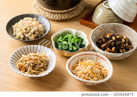 Various Japanese side dishes Various Japanese side dishes 103926875