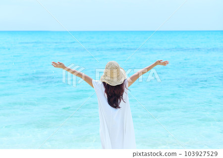 Sea person 103927529