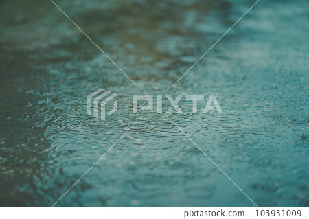 下雨 雨 多雨 103931009