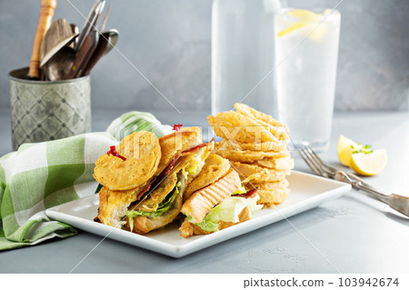 Fried green tomatoes BLT sandwich 103942674