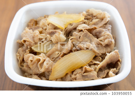 美味的牛肉飯午餐 103950055