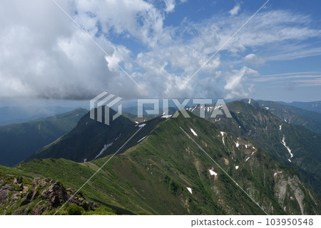 Tanigawadake mountain climbing, Tenjindaira course, Gunma prefecture Tanigawadake mountain climbing, Tenjindaira course, Gunma prefecture 103950548