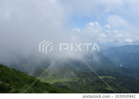 Mt. Hiuchigatake, Miike Route, Oze, Fukushima Prefecture Mt. Hiuchigatake, Miike Route, Oze, Fukushima Prefecture 103950942