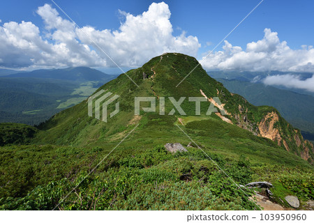 Mt. Hiuchigatake, Miike Route, Oze, Fukushima Prefecture Mt. Hiuchigatake, Miike Route, Oze, Fukushima Prefecture 103950960