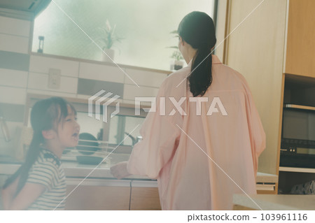 廚房 兒童 孩子 103961116