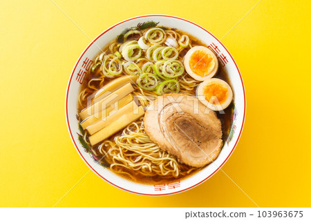 醬油拉麵 醬油拉麵 103963675