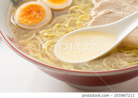 雞鹽拉麵湯 103967211