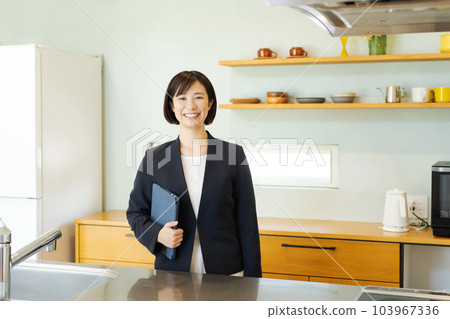 介紹廚房的女人 103967336