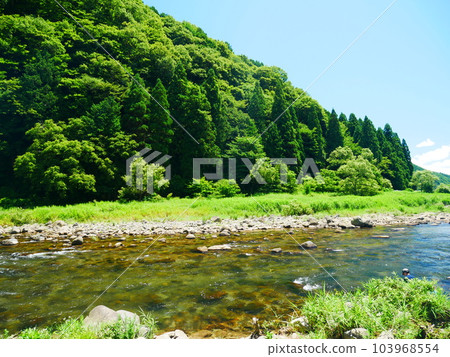 郡上、岐阜縣和長良川的景色 103968554