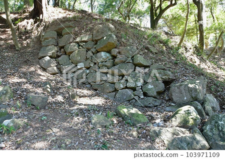 Mino Kanayama Castle Traces of destruction Mino Kanayama Castle Traces of destruction 103971109