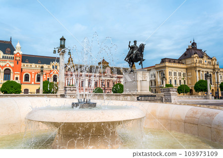King Ferdinand I statue in Oradea, Romania 103973109