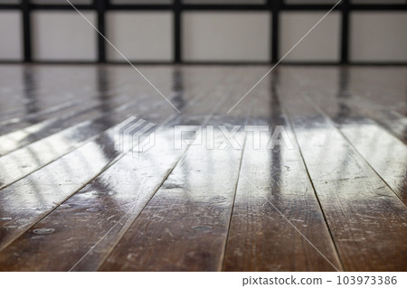 Japanese traditional house floor painted with wax 103973386