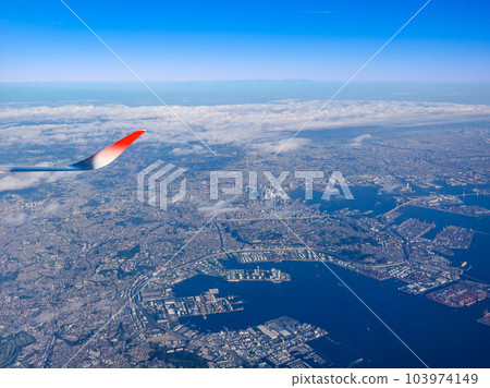 橫濱港區本牧碼頭集裝箱碼頭鳥瞰圖（神奈川縣橫濱市） 103974149