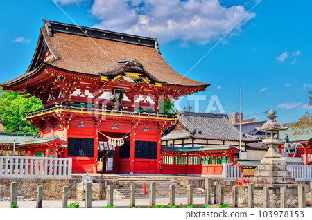 Zuishinmon Gate of Iga Hachimangu Shrine: Okazaki City, Aichi Prefecture Zuishinmon Gate of Iga Hachimangu Shrine: Okazaki City, Aichi Prefecture 103978153