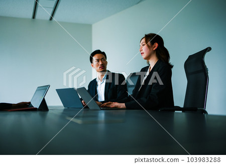  Business image 103983288