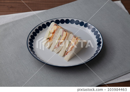 ham egg sandwich bread table ham egg sandwich bread table 103984463