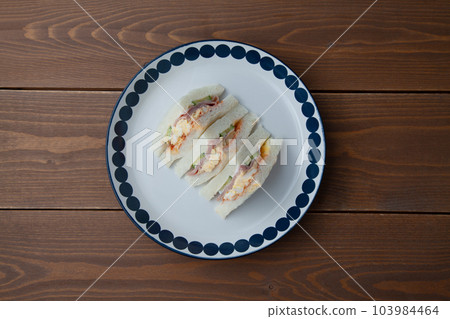 ham egg sandwich bread table ham egg sandwich bread table 103984464