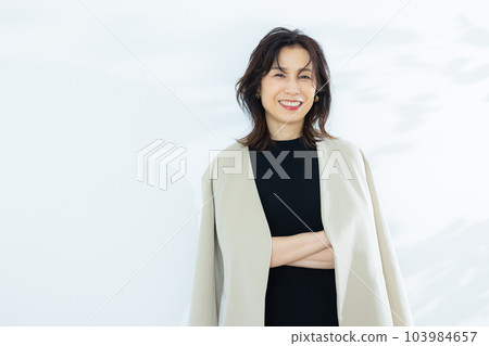 50歲的女性 103984657
