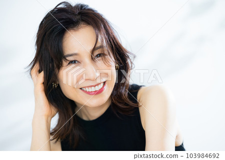 50歲的女性 103984692