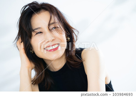 50歲的女性 103984693