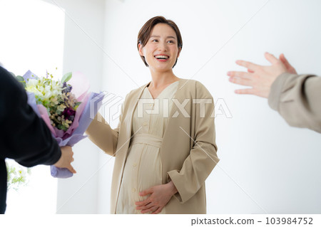 孕婦女商人 孕婦女商人 103984752