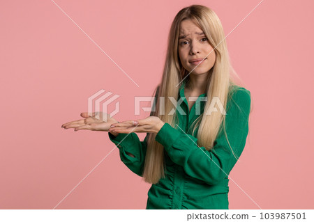 Woman raising hands asking what why reason of failure anti lifehacks ridicules, disbelief irritation 103987501