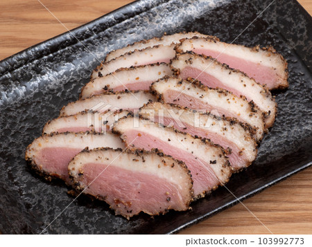 Pastrami of duck 103992773