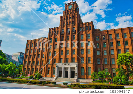 東京日比谷公會堂和市政廳的風景 東京日比谷公會堂和市政廳的風景 103994147