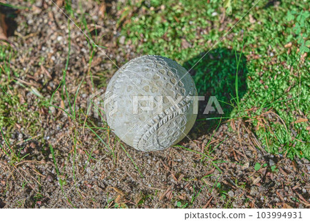 rolled ball rolled ball 103994931