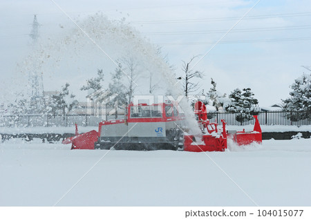 Johana Line Takaoka-Futatsuka JR West 5625 snow removal motor car Hymo 104015077