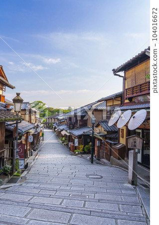 Ninenzaka (Ninenzaka), Kyoto's atmospheric townscape Ninenzaka (Ninenzaka), Kyoto's atmospheric townscape 104016672