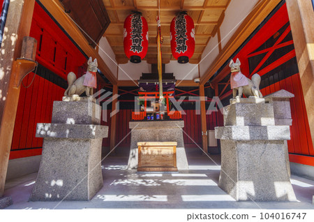 京都只園有樂稻荷大明神（織田稻荷） 104016747