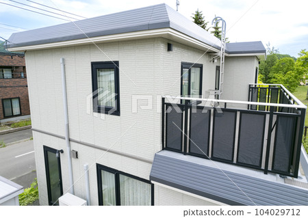 外牆粉刷後房屋裝修完成房屋牆體 外牆粉刷後房屋裝修完成房屋牆體 104029712