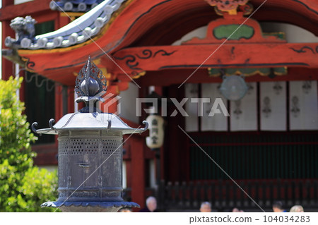 Kofuku-ji Temple: The Nanendo Hall can be seen beyond the gilt-bronze lantern 104034283