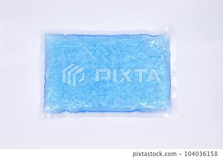 Cool and hot pack gel,Medical supplies to relieve injuries on white Cool and hot pack gel,Medical supplies to relieve injuries on white 104036158