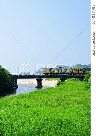 IWAMI KAGURA TRAIN Cross the Fukumitsu River Offshore Snake Island in the distance 104037495
