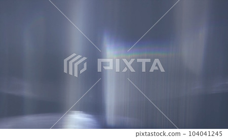 深灰色背景上的白色面紗 深灰色背景上的白色面紗 104041245