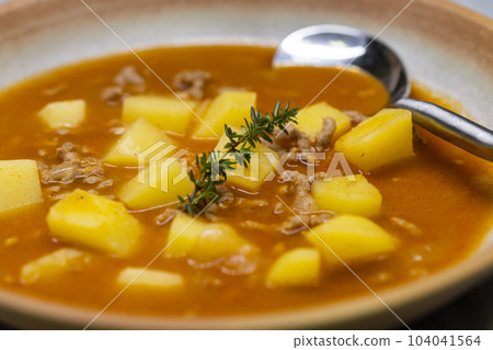 potato soup with ground beef meat 104041564