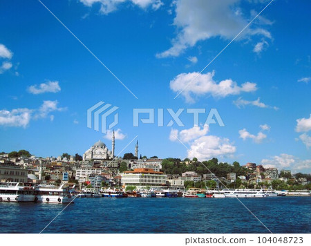 Bosphorus, mosque, ship, Istanbul 104048723